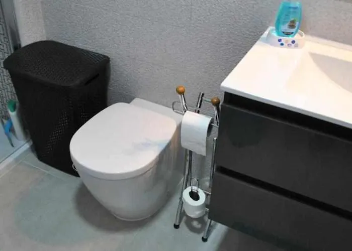 Apto Bajo La Veleta Lägenhet